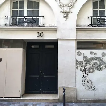 Apartment Parisseine Odeon St.michel Paris